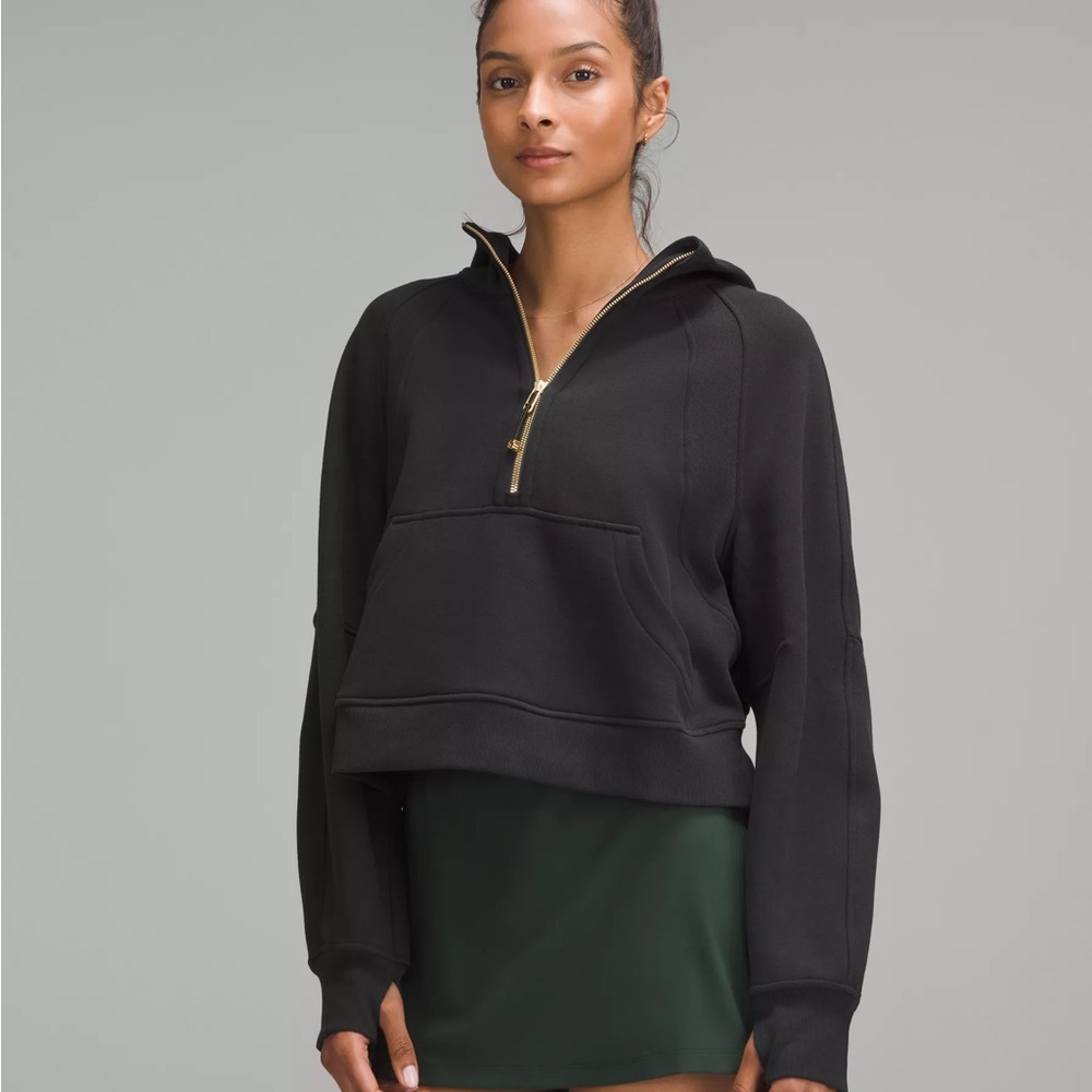 Lululemon quarter zip scuba with hood with a beautiful gold zipper